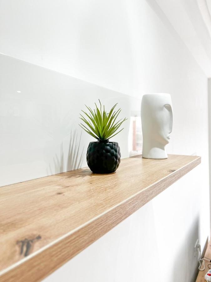 New ! Unique Equipped Flat In The Heart Of Marrakech Appartement Marrakesh Buitenkant foto