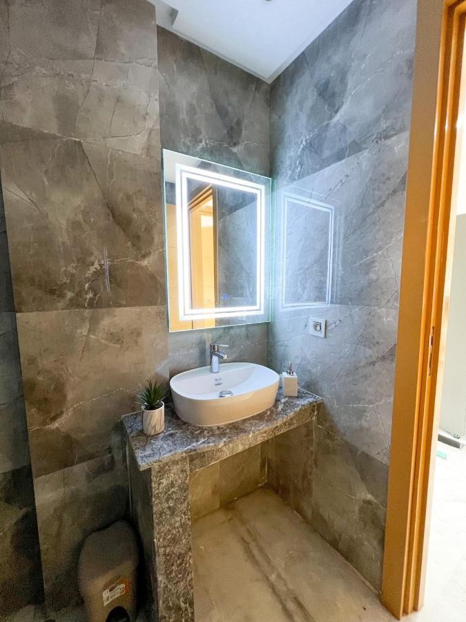New ! Unique Equipped Flat In The Heart Of Marrakech Appartement Marrakesh Buitenkant foto